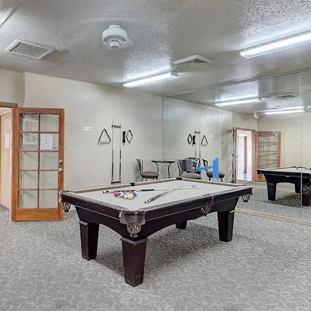 Condo With Heated Pool, Hot Tub, Near Walking Paths Glendale Luaran gambar